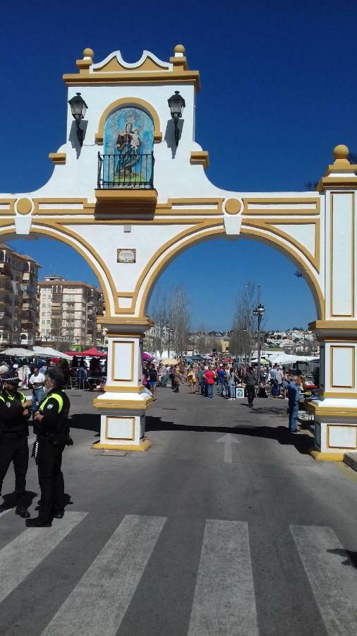 شقة فوينخيرولا  في Edificio Alessandra المظهر الخارجي الصورة